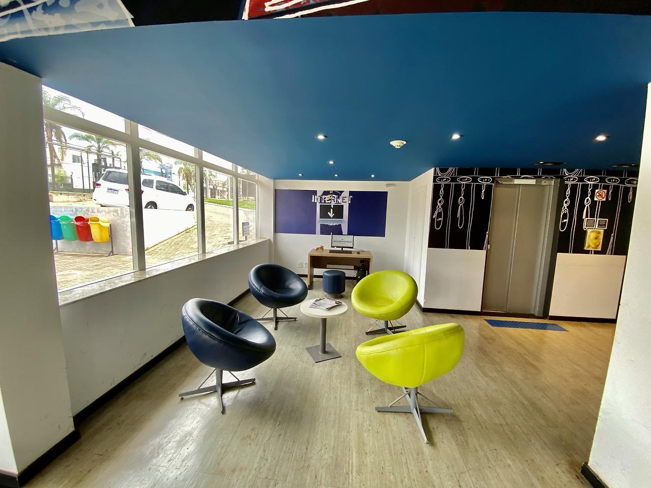 Ibis Budget Hotel 2*